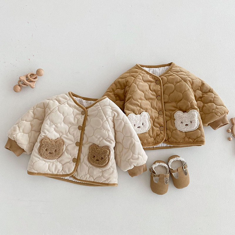 Winter Clothing For Babies - เสื้อผ้าเด็กฤดูหนาวปี 2025 ลายหมีน่ารัก เสื้อแจ็คเก็ตสองด้านสำหรับเด็กชายและเด็กหญิง เสื้อผ้าแฟชั่นเด็ก เสื้อแจ็คเก็ตบุนวมสำหรับฤดูใบไม้ร่วง