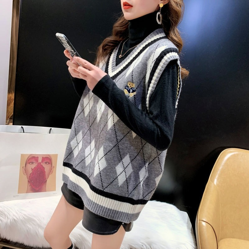 เสื้อกั๊กถักสีแดงสำหรับผู้หญิง - Winter Clothing Trends 2025 Women'S บทวิจารณ์และราคา