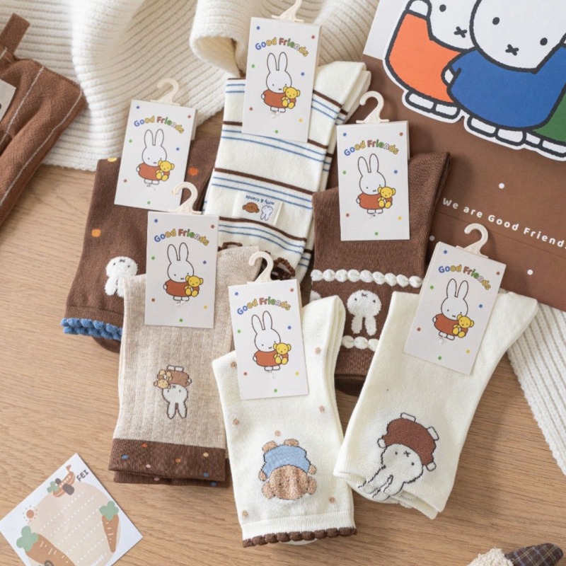 ถุงเท้าข้อกลางลายมิฟฟี่น่ารัก  - Winter Clothing Cute บทวิจารณ์และราคา